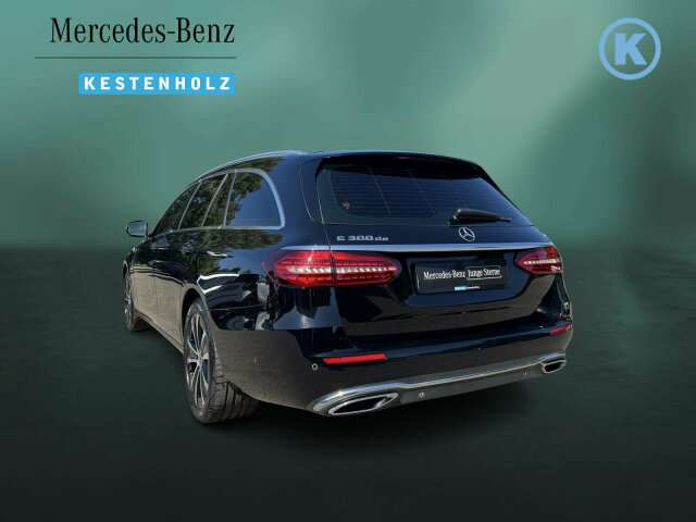 Fahrzeugbild eines Mercedes-Benz E-Klasse