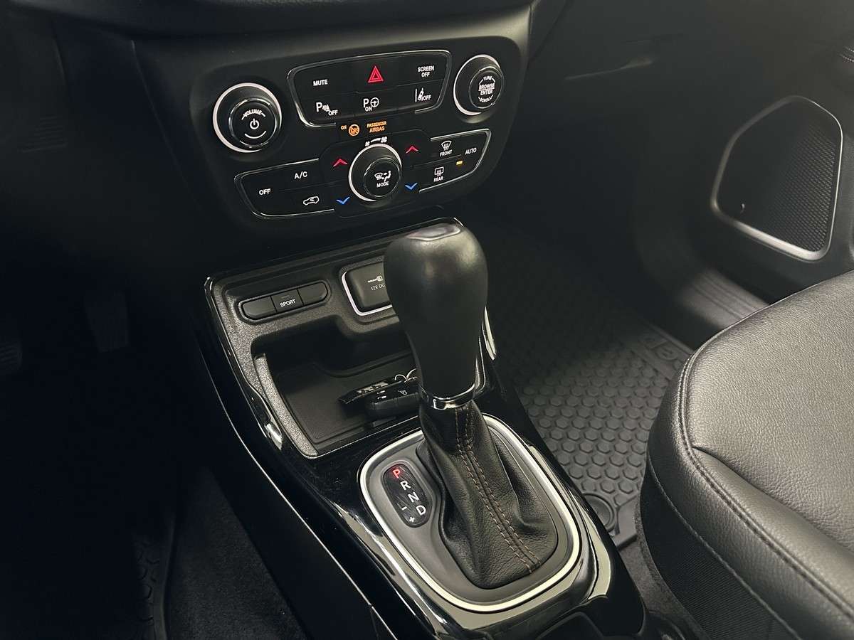 Fahrzeugbild eines Jeep Compass