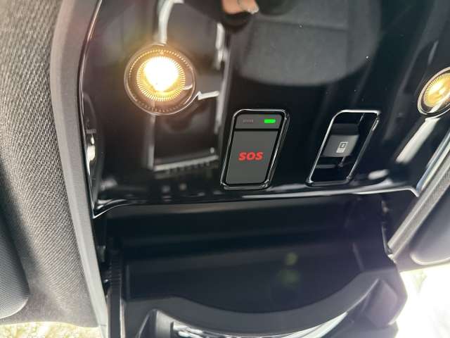 Fahrzeugbild eines Renault Rafale