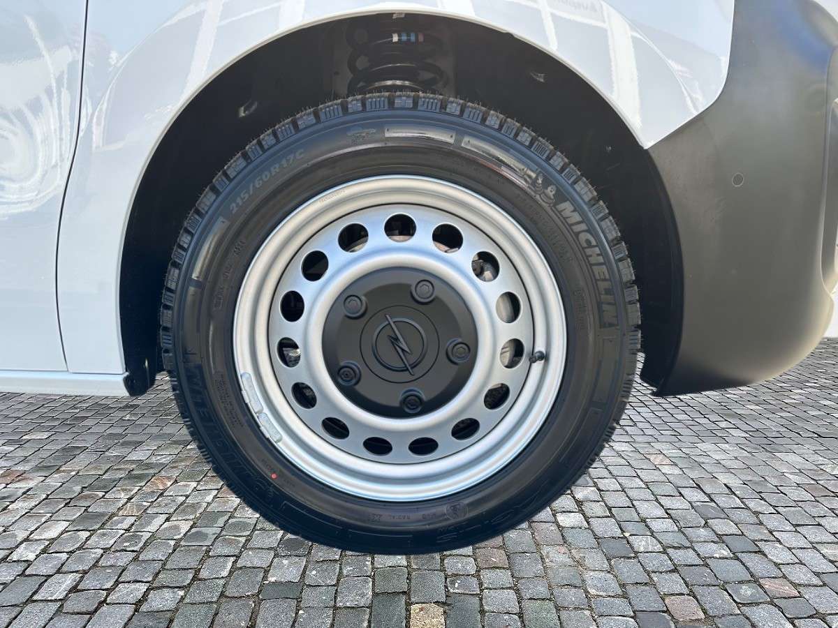 Fahrzeugbild eines Opel Vivaro