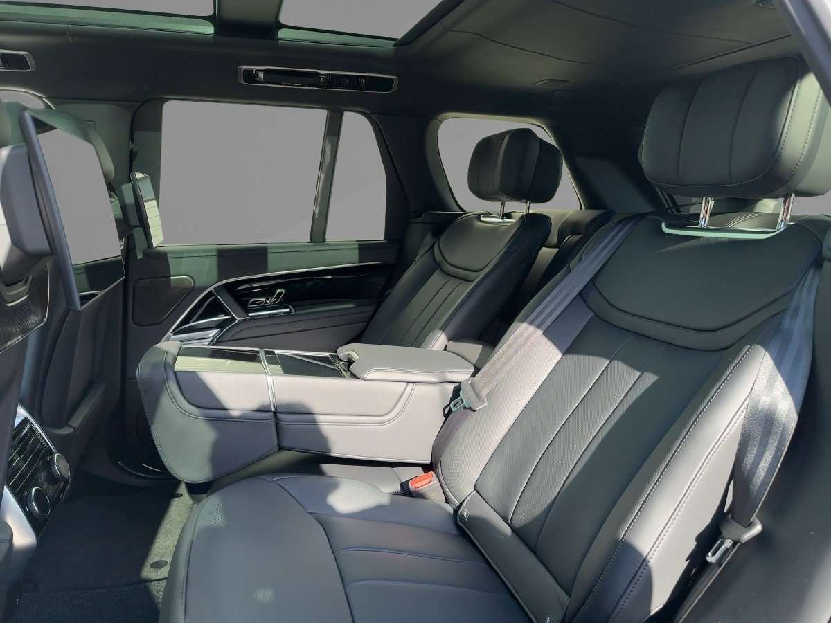 Fahrzeugbild eines Land Rover Range Rover
