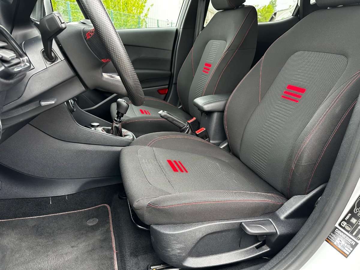 Fahrzeugbild eines Ford Fiesta
