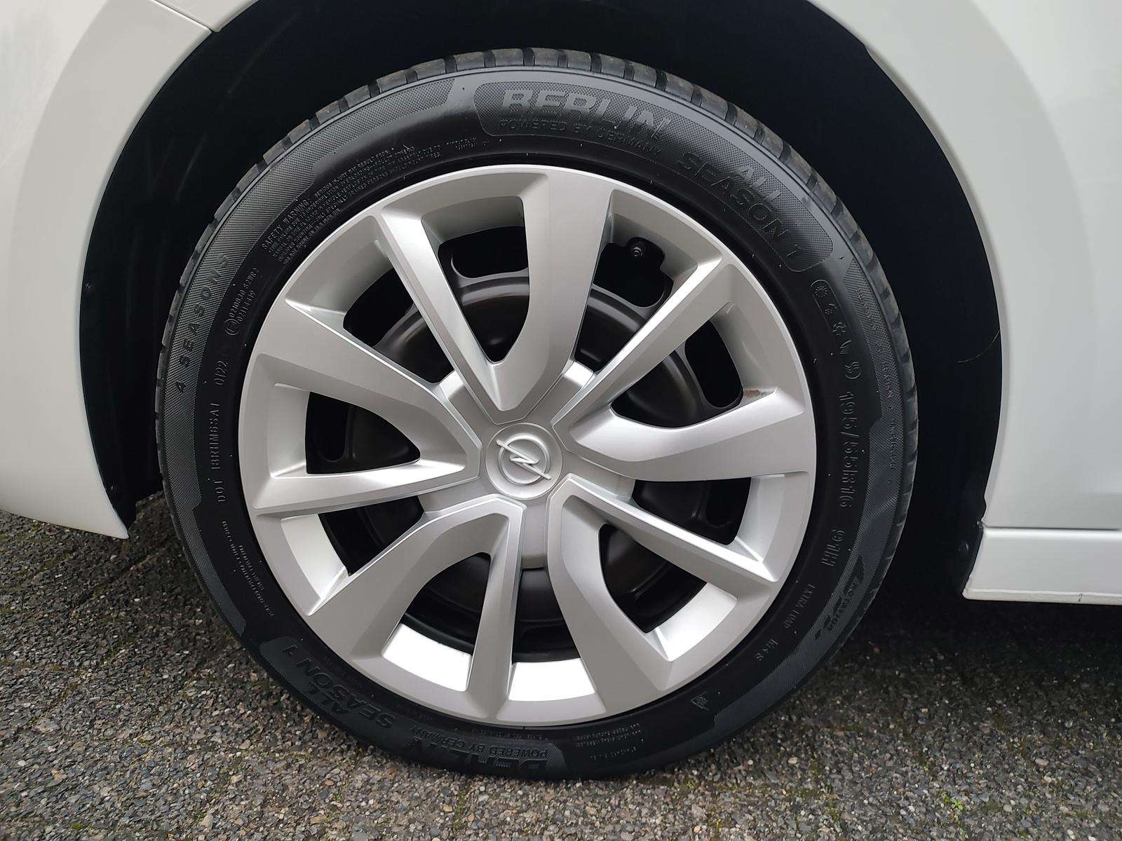 Fahrzeugbild eines Opel Corsa