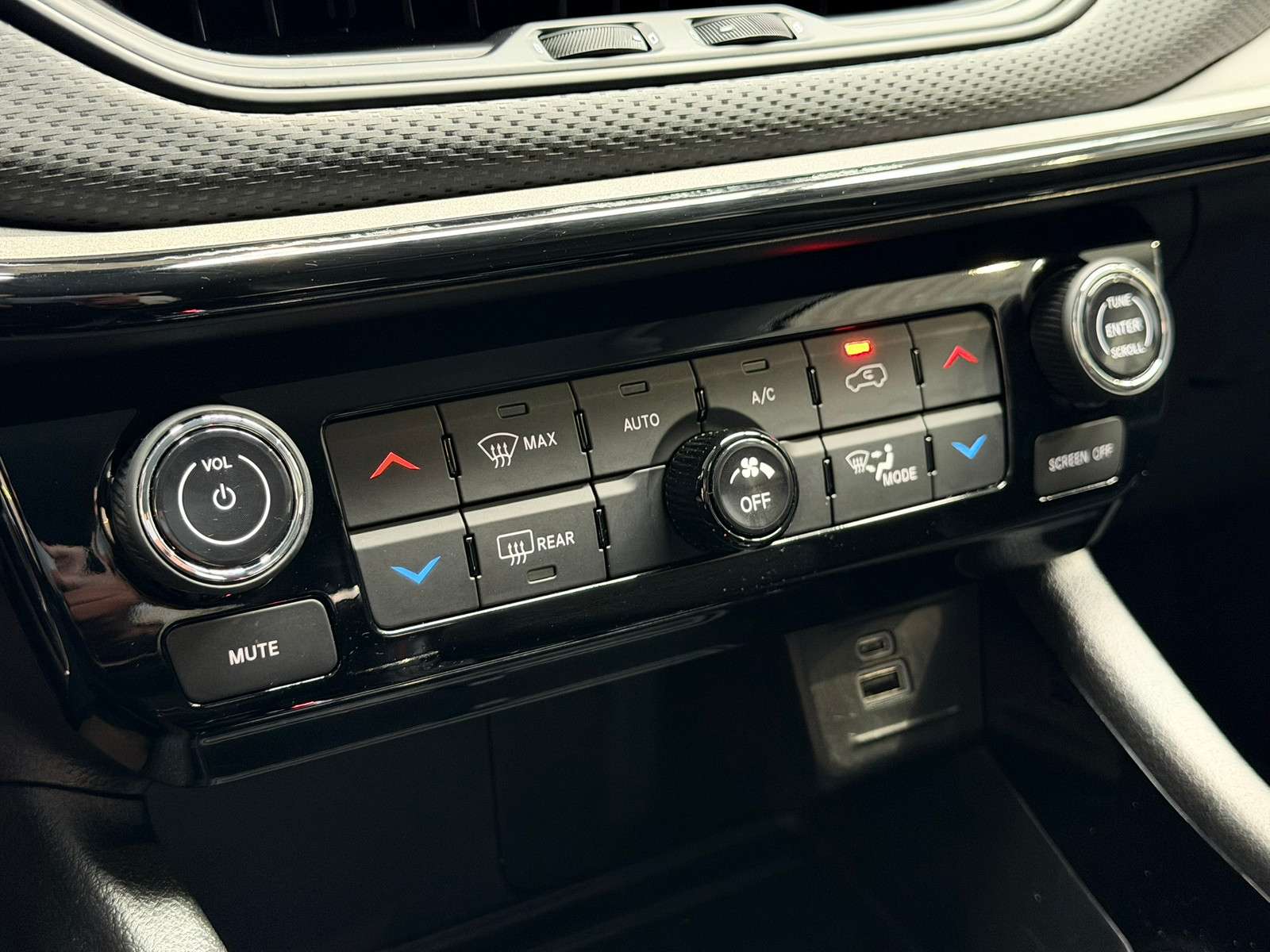 Fahrzeugbild eines Jeep Compass
