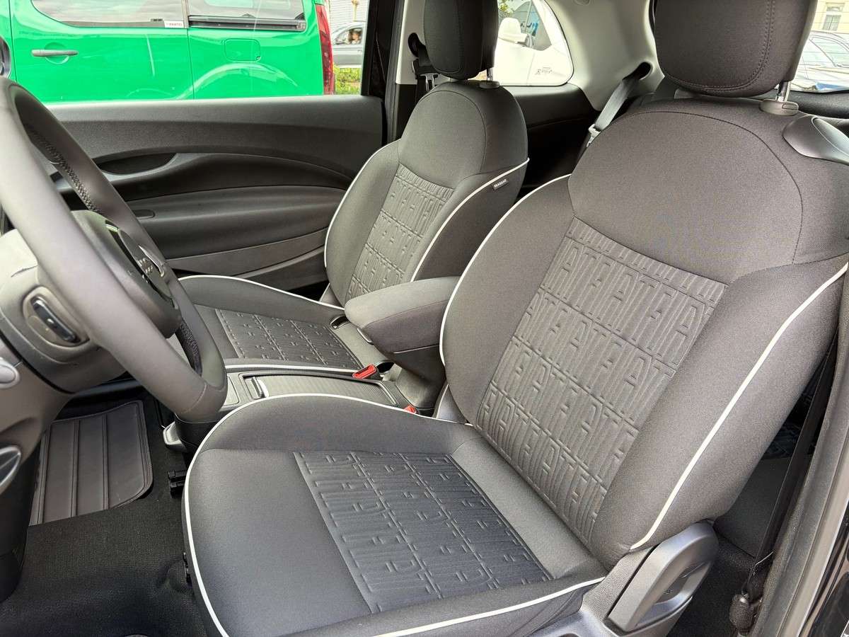 Fahrzeugbild eines Fiat 500