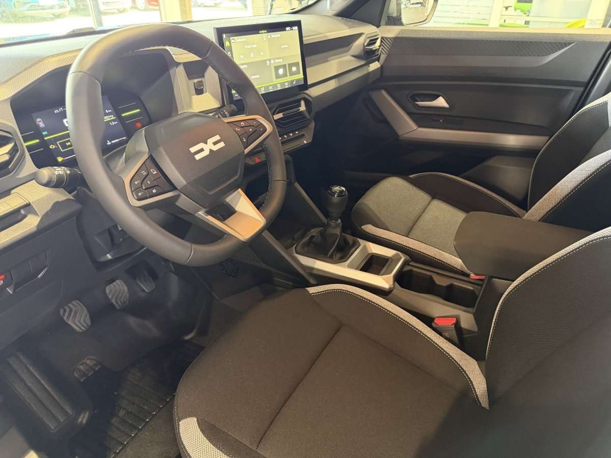 Fahrzeugbild eines Dacia Duster