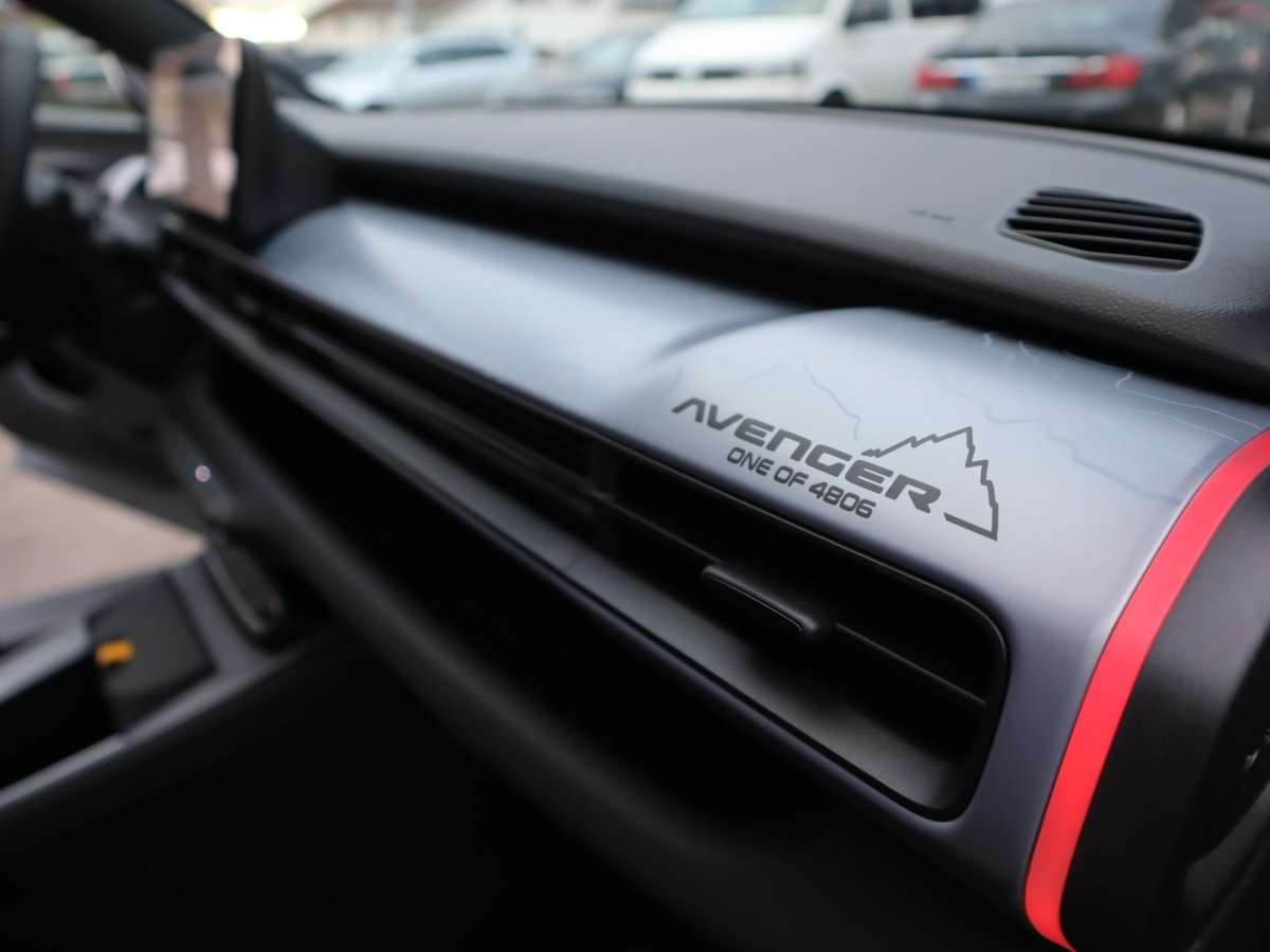 Fahrzeugbild eines Jeep Avenger