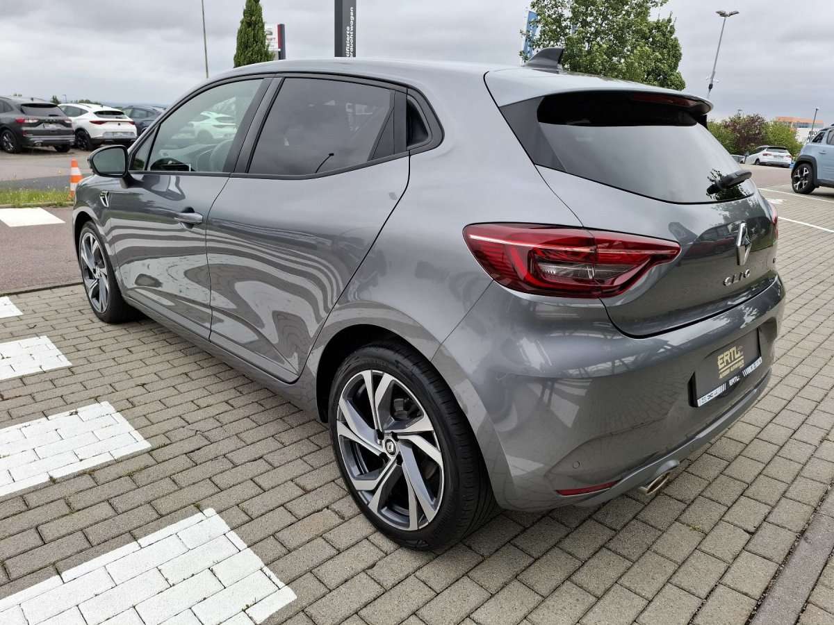 Fahrzeugbild eines Renault Clio
