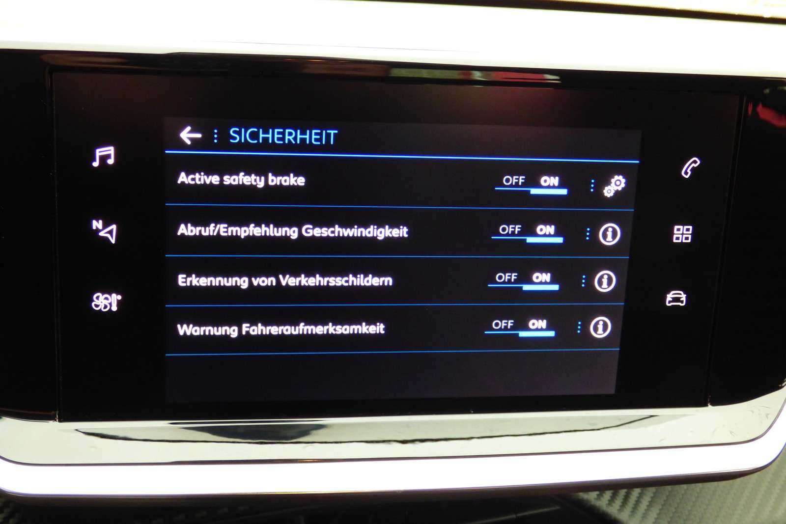 Fahrzeugbild eines Peugeot 208