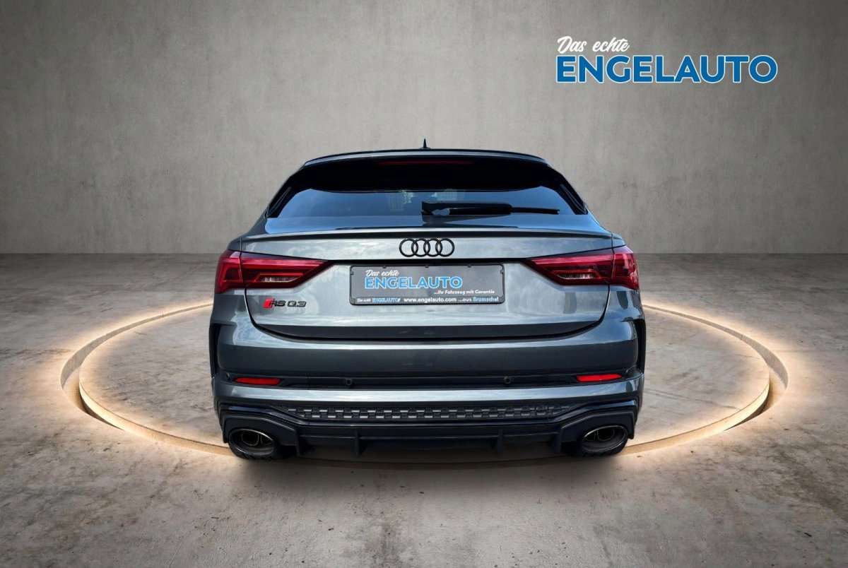 Fahrzeugbild eines Audi RS Q3