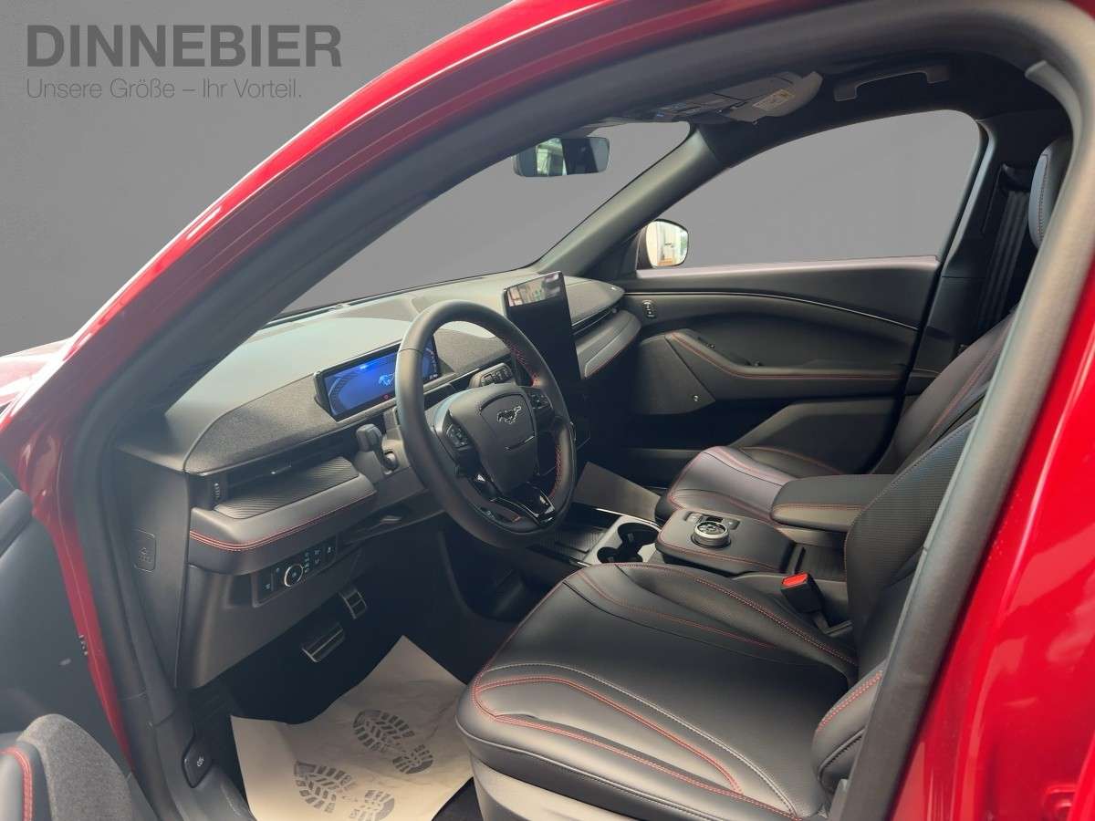 Fahrzeugbild eines Ford Mustang Mach-E