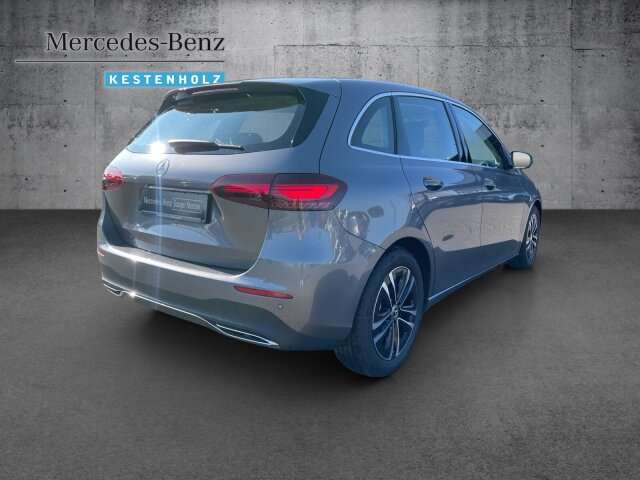 Fahrzeugbild eines Mercedes-Benz B-Klasse