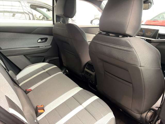 Fahrzeugbild eines Opel Grandland X