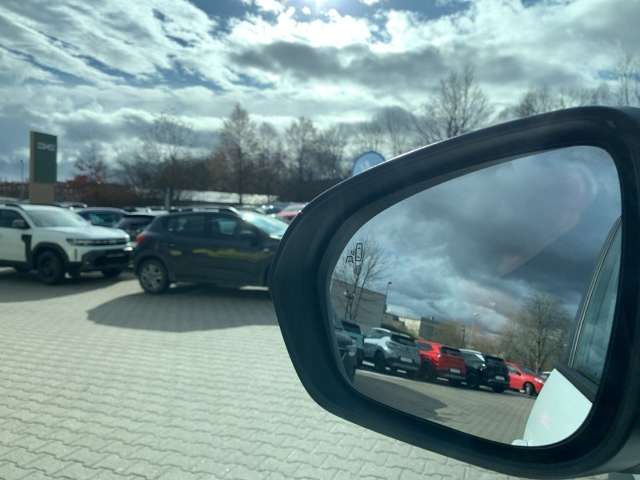 Fahrzeugbild eines Dacia Duster