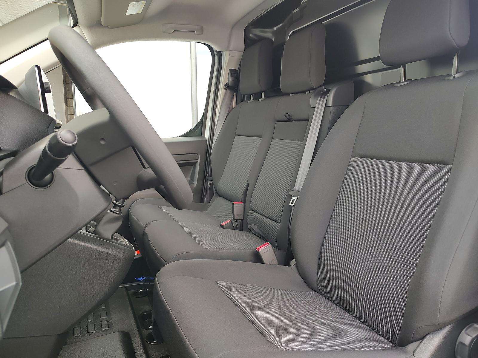 Fahrzeugbild eines Opel Vivaro