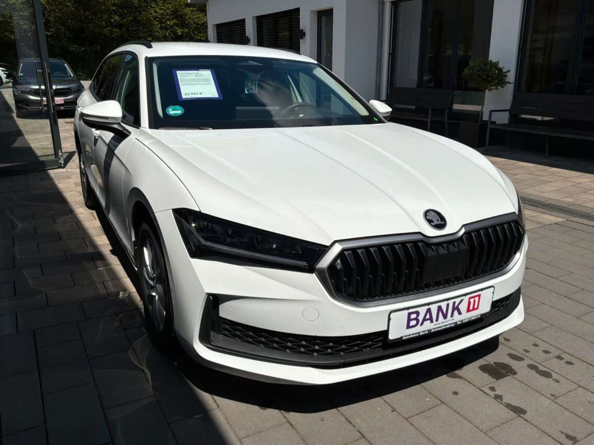 Fahrzeugbild eines Skoda Superb