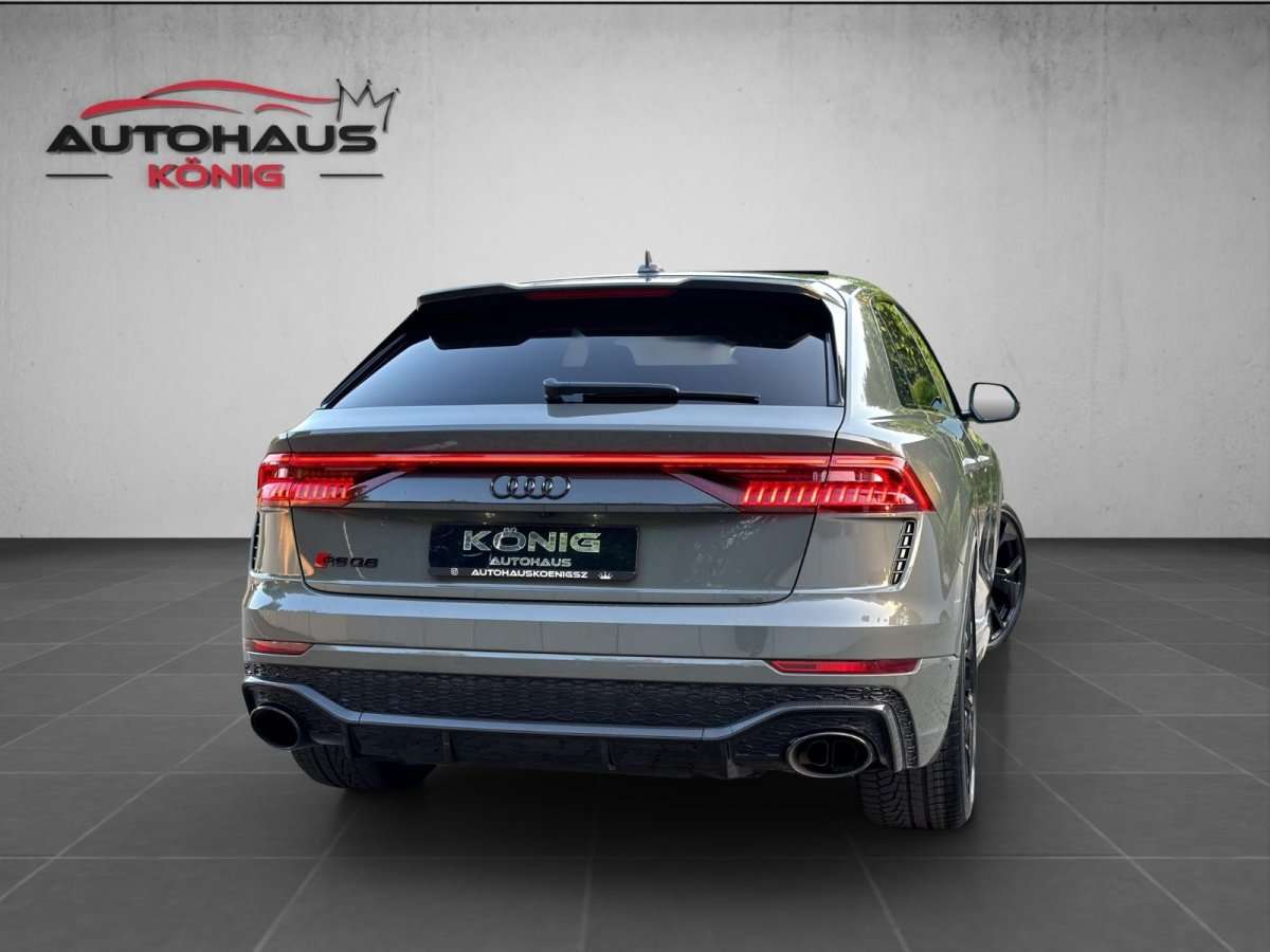 Fahrzeugbild eines Audi RS Q8