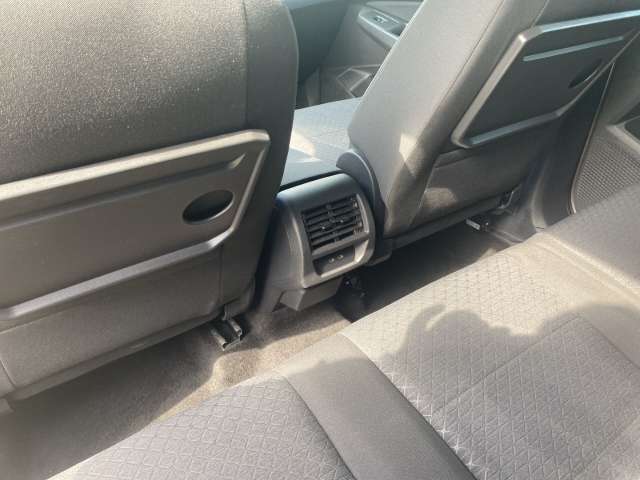 Fahrzeugbild eines Ford Grand Tourneo