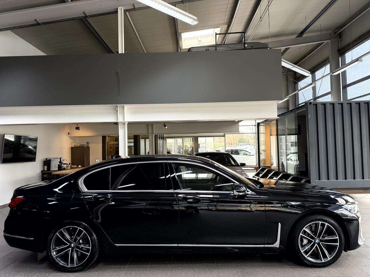 Fahrzeugbild eines BMW 7er-Reihe