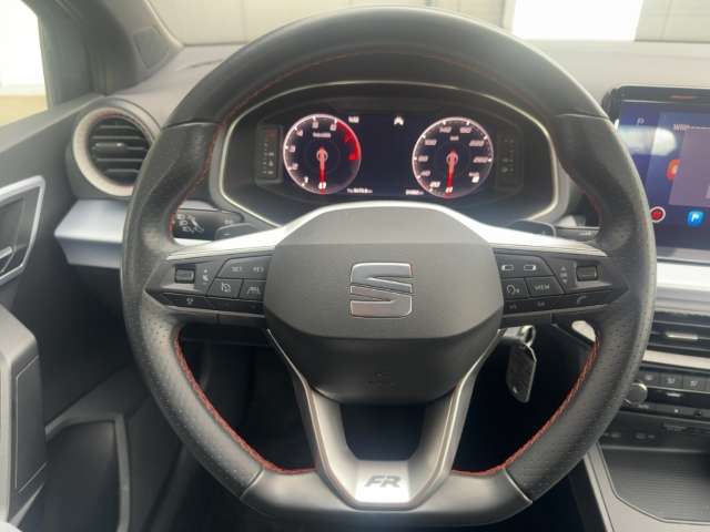 Fahrzeugbild eines SEAT Ibiza