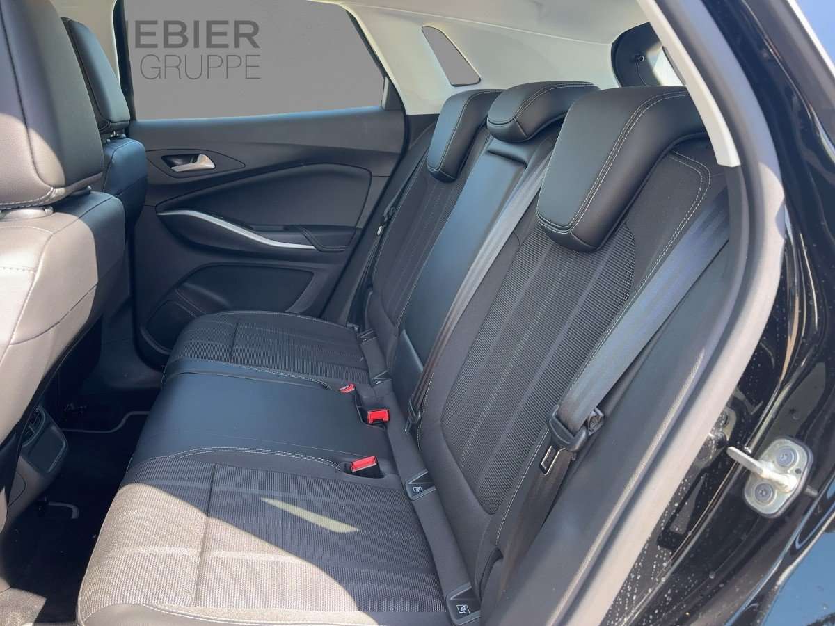 Fahrzeugbild eines Opel Grandland X