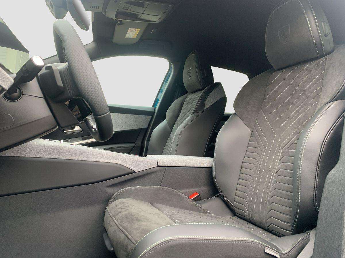 Fahrzeugbild eines Peugeot 3008