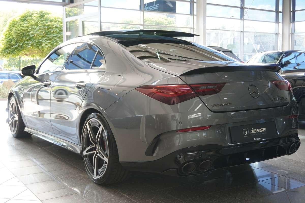 Fahrzeugbild eines Mercedes-Benz CLA