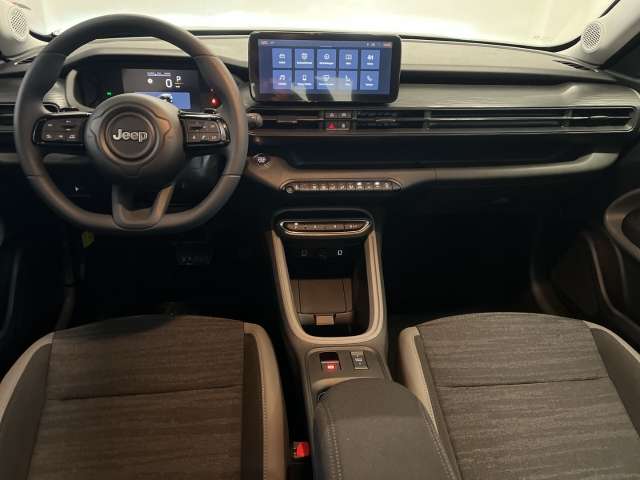 Fahrzeugbild eines Jeep Avenger