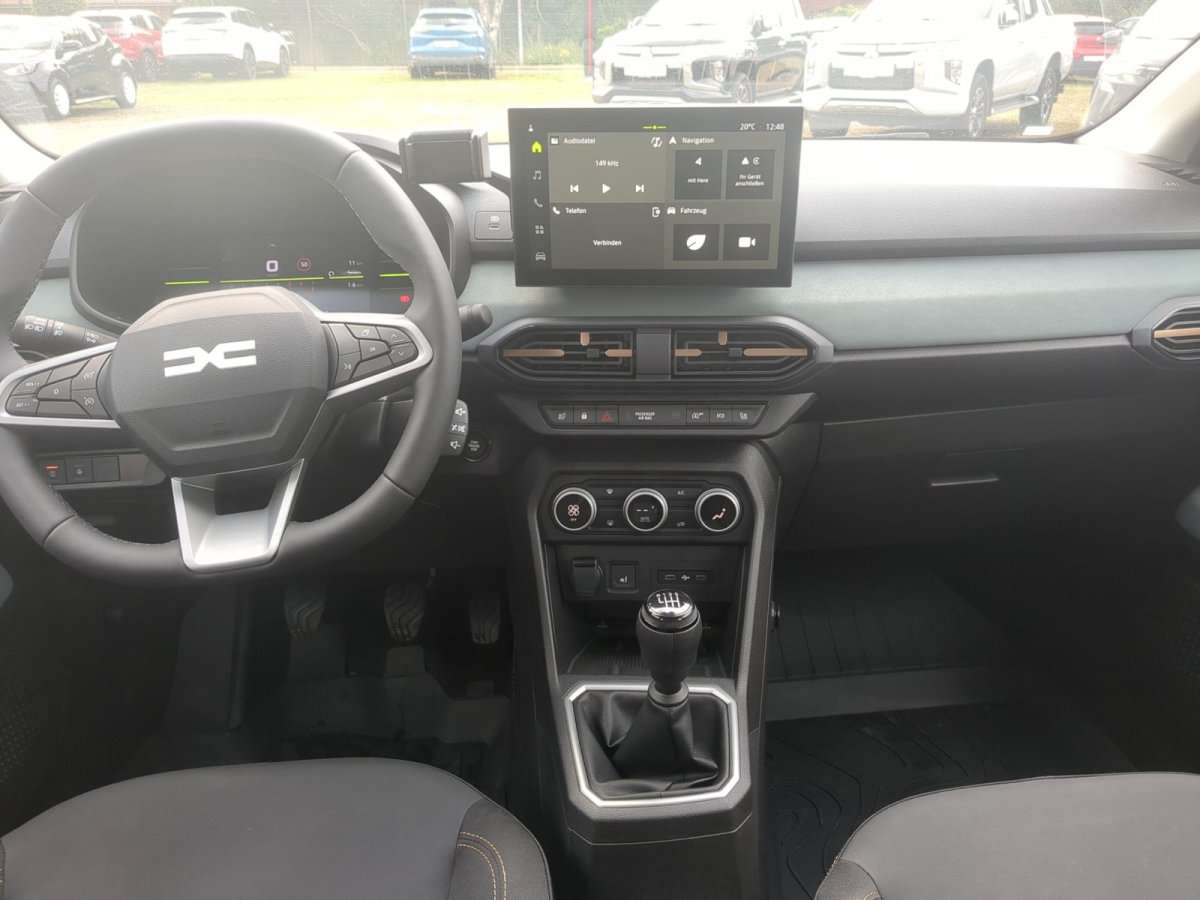 Fahrzeugbild eines Dacia Sandero