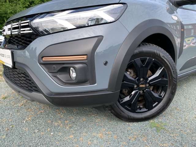Fahrzeugbild eines Dacia Jogger