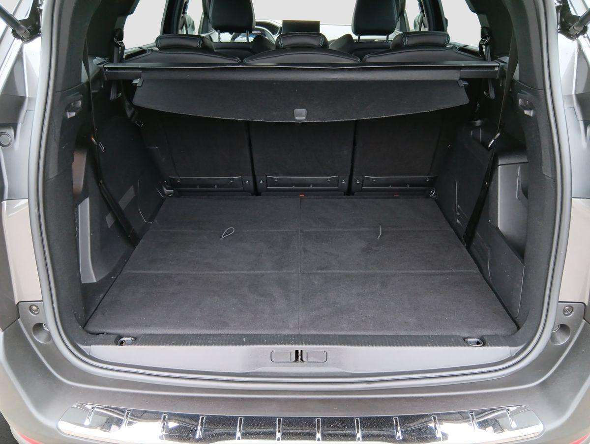 Fahrzeugbild eines Peugeot 5008