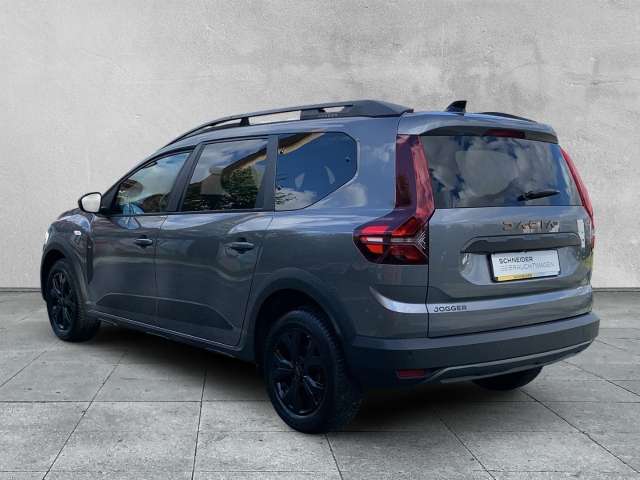 Fahrzeugbild eines Dacia Jogger