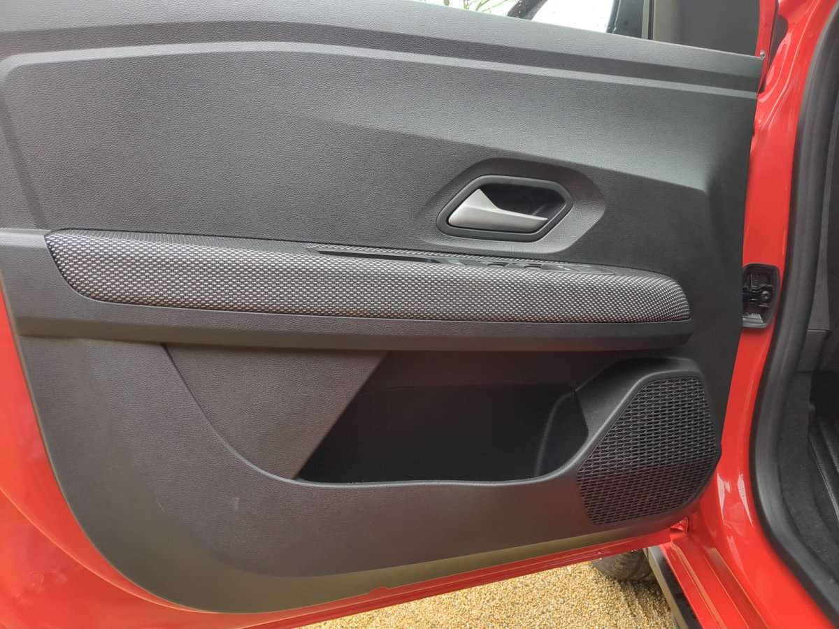 Fahrzeugbild eines Dacia Jogger