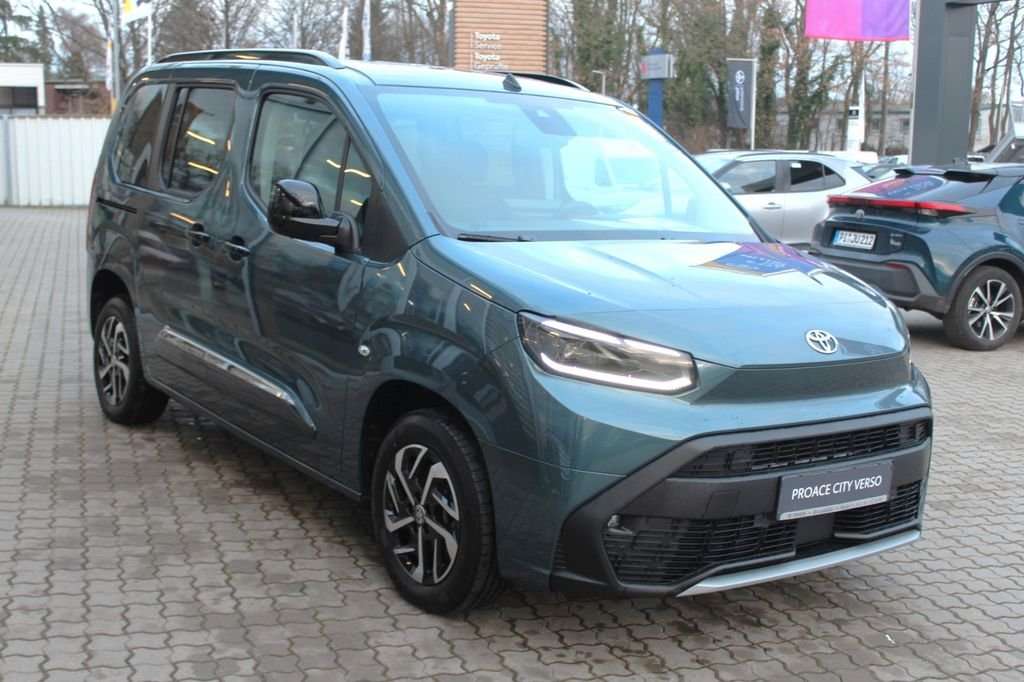 Fahrzeugbild eines Toyota Proace City