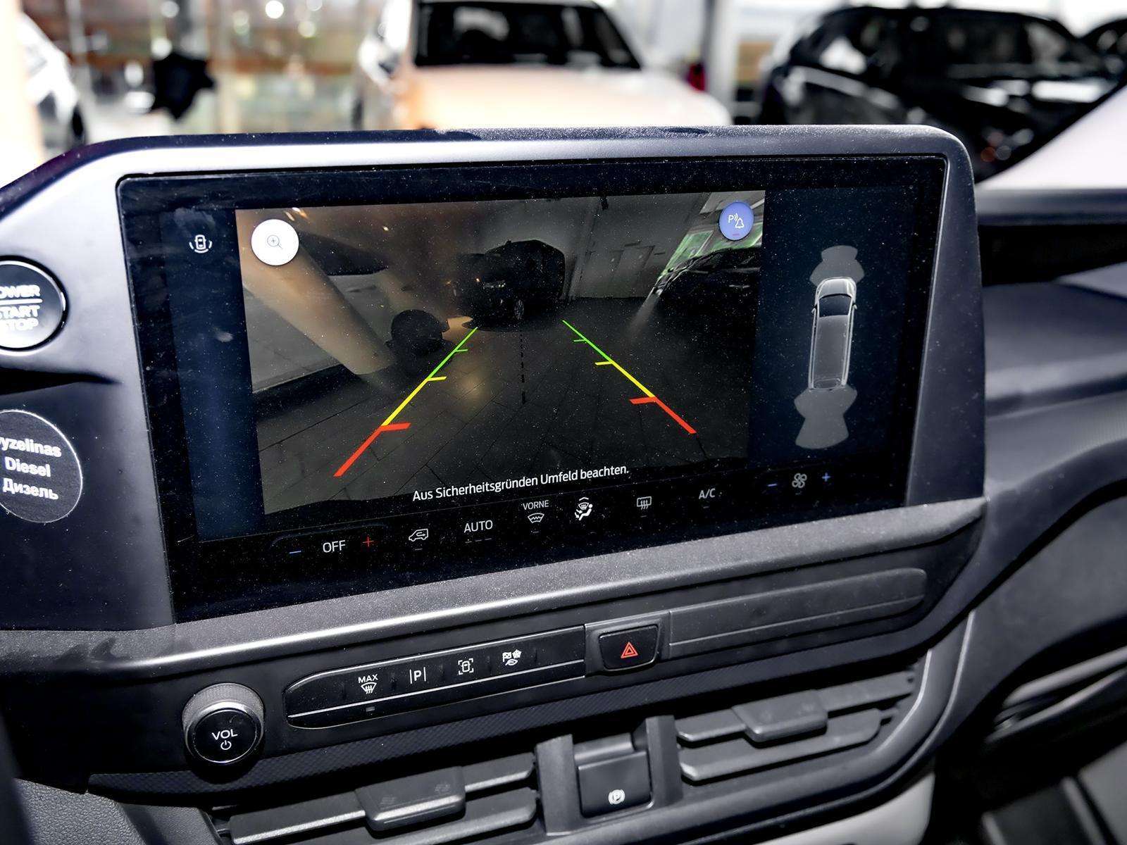 Fahrzeugbild eines Ford Transit Custom