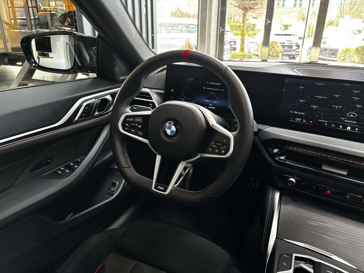 Fahrzeugbild eines BMW i4