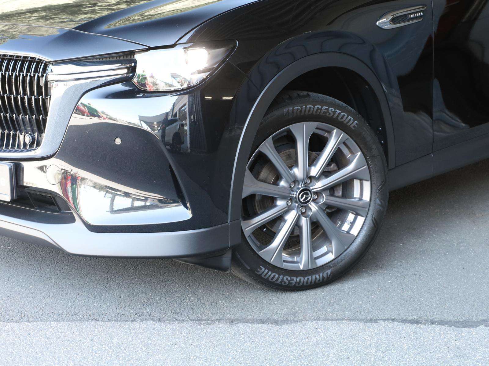 Fahrzeugbild eines Mazda CX-60