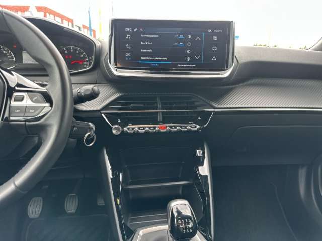 Fahrzeugbild eines Peugeot 2008