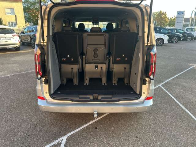 Fahrzeugbild eines Ford Tourneo Custom