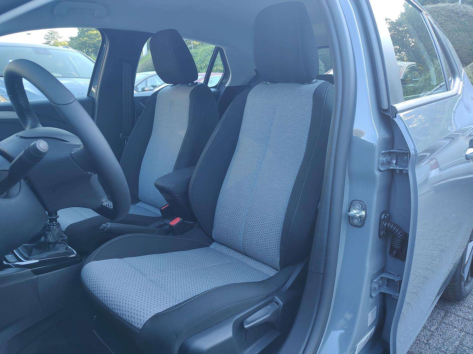 Fahrzeugbild eines Opel Corsa