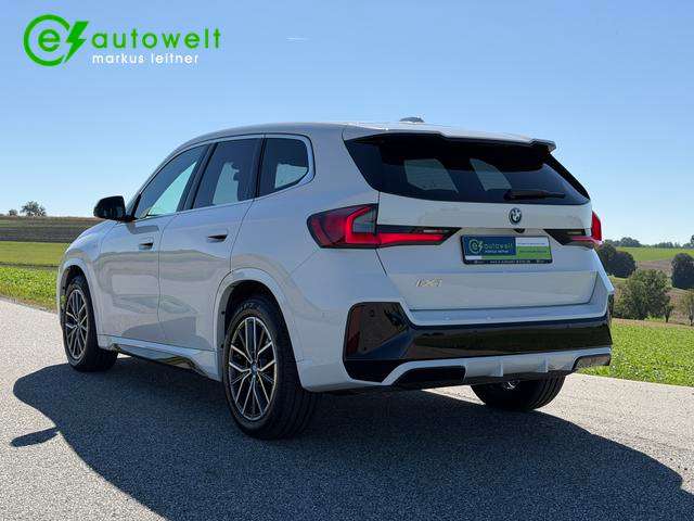 Fahrzeugbild eines BMW iX1
