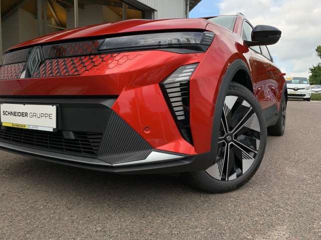 Fahrzeugbild eines Renault Scenic E-TECH