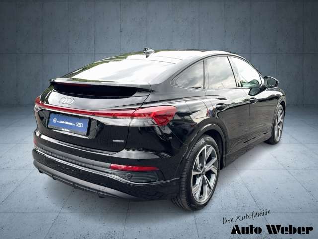 Fahrzeugbild eines Audi Q4 e-tron