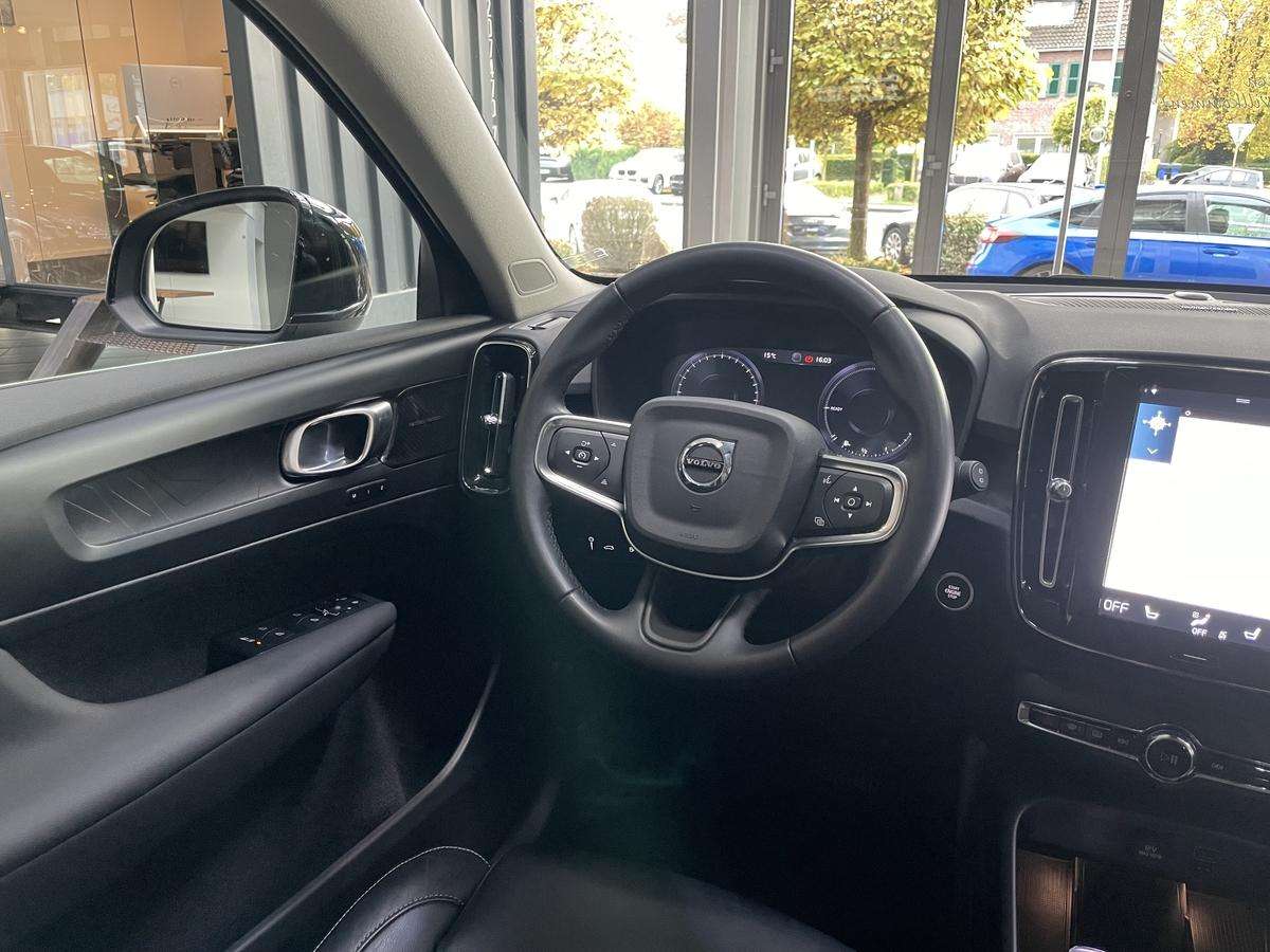 Fahrzeugbild eines Volvo XC40