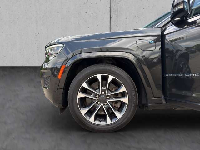 Fahrzeugbild eines Jeep Grand Cherokee
