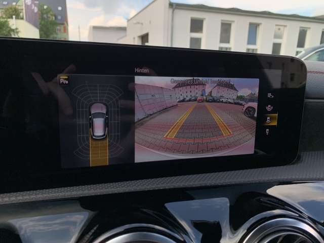 Fahrzeugbild eines Mercedes-Benz CLA