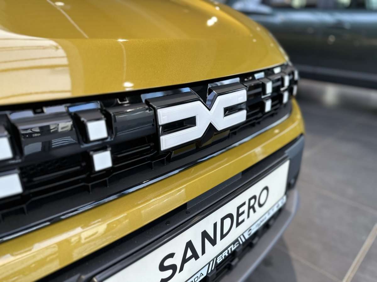 Fahrzeugbild eines Dacia Sandero