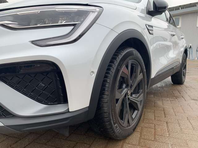 Fahrzeugbild eines Renault Arkana