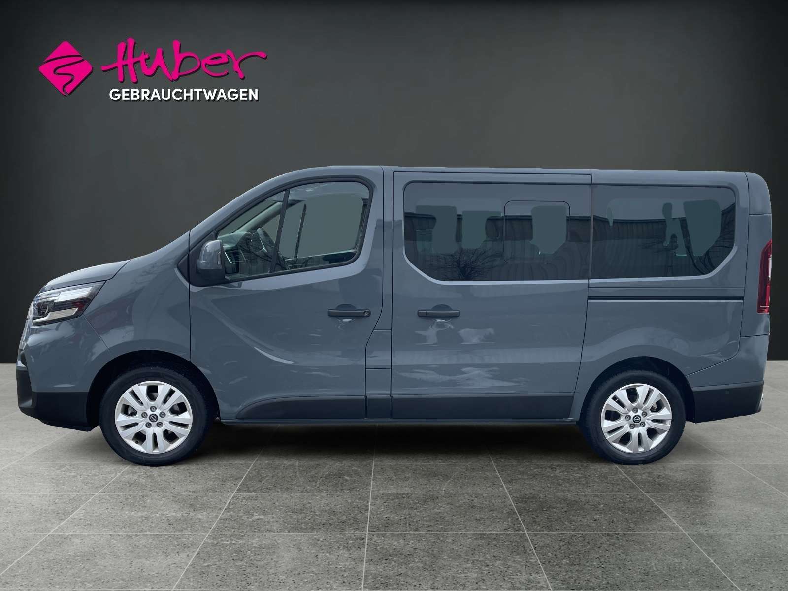 Fahrzeugbild eines Nissan Primastar