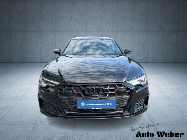 Fahrzeugbild eines Audi S6